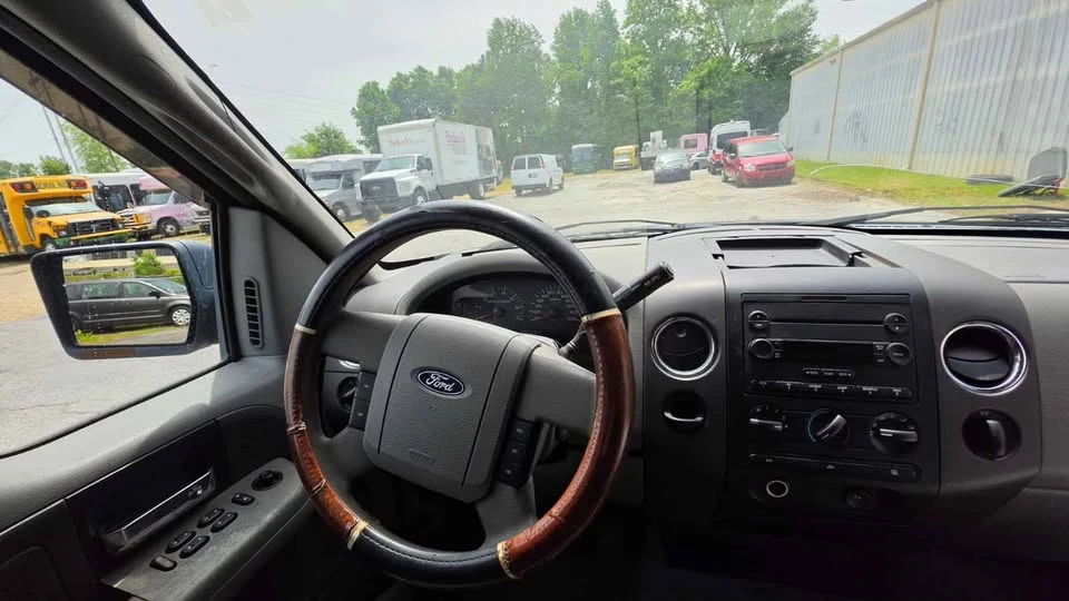 2004 Ford F-150 11th Gen - Image 9 of 14