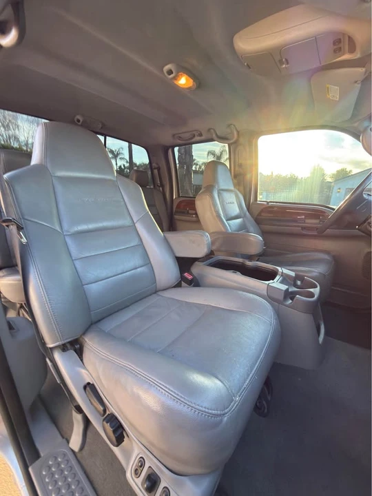 2004 Ford Super Duty 1st Gen - Image 6 of 13