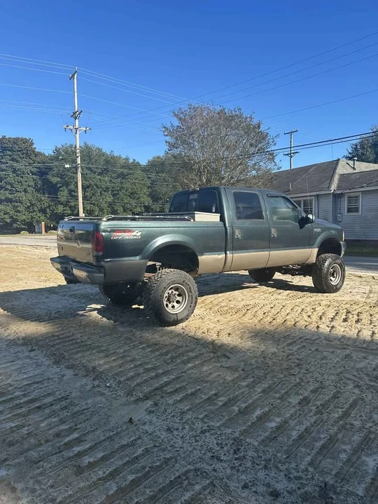 2004 Ford Super Duty 1st Gen - Image 2 of 6
