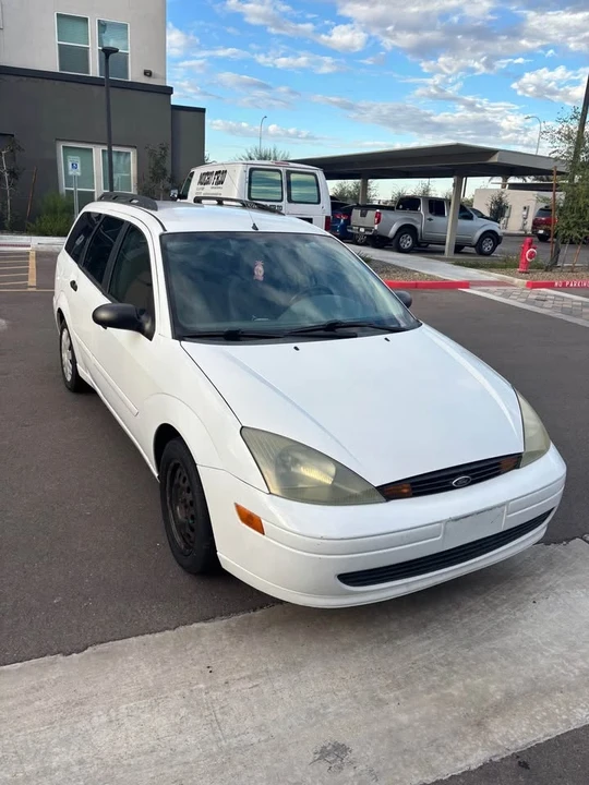 2004 Ford Focus 1st Gen - Image 2 of 9