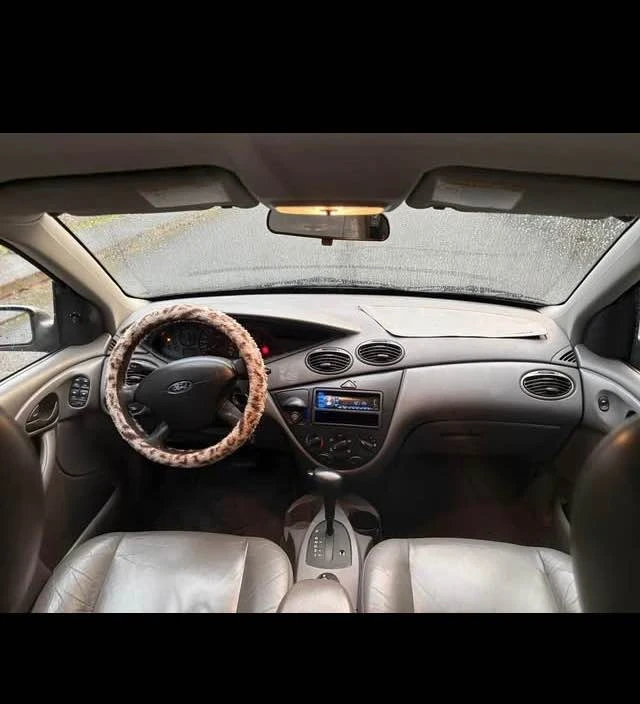 2004 Ford Focus 1st Gen - Image 3 of 3