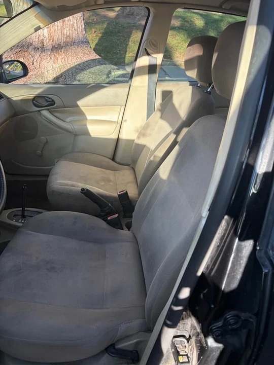 2004 Ford Focus 1st Gen - Image 6 of 7