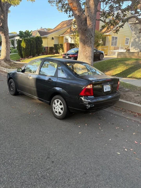 2004 Ford Focus 1st Gen - Image 5 of 7