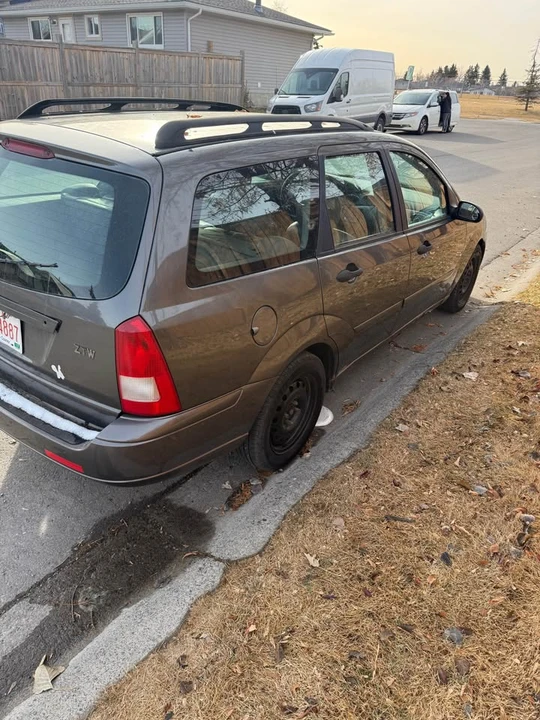 2004 Ford Focus 1st Gen - Image 2 of 7