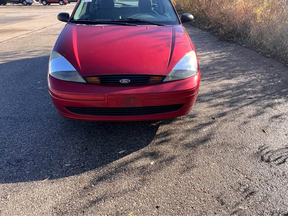 2004 Ford Focus 1st Gen - Image 2 of 11