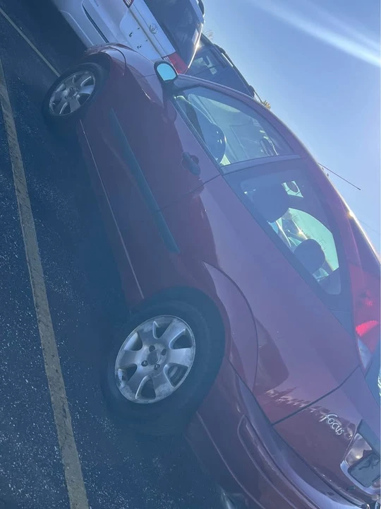 2004 Ford Focus 1st Gen - Image 5 of 11