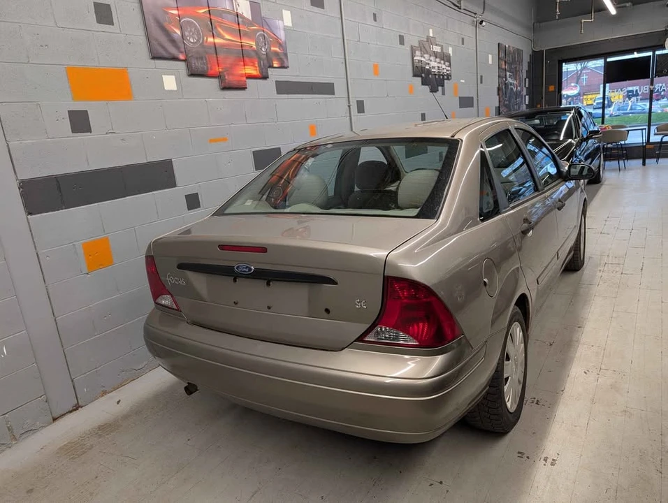 2004 Ford Focus 1st Gen - Image 5 of 8
