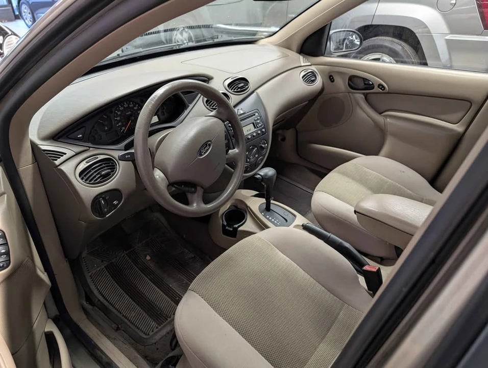 2004 Ford Focus 1st Gen - Image 3 of 8