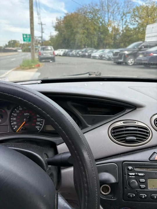 2004 Ford Focus 1st Gen - Image 18 of 20