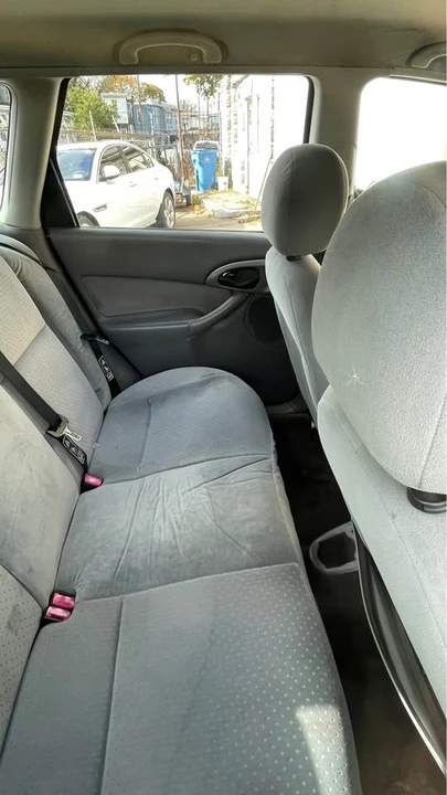2004 Ford Focus 1st Gen - Image 2 of 6
