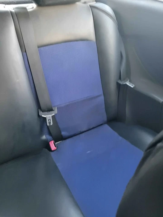 2004 Ford Focus 1st Gen - Image 9 of 12