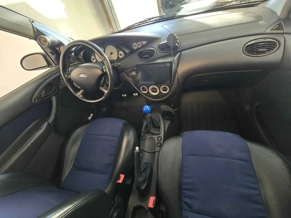 2004 Ford Focus 1st Gen - Image 11 of 16