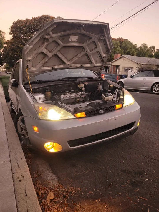 2004 Ford Focus 1st Gen - Image 5 of 12