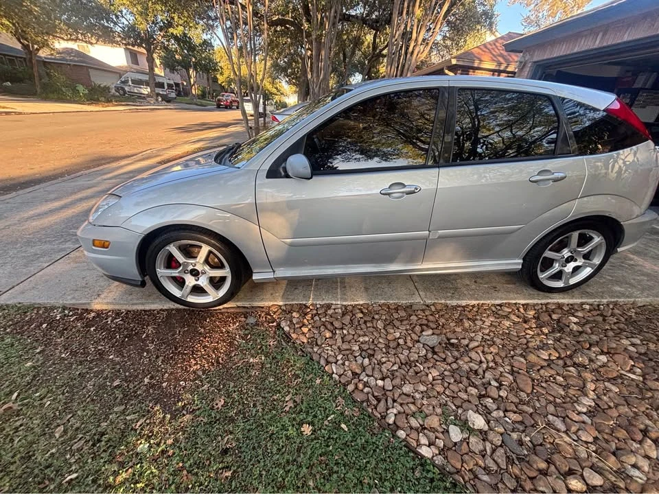 2004 Ford Focus 1st Gen - Image 4 of 12