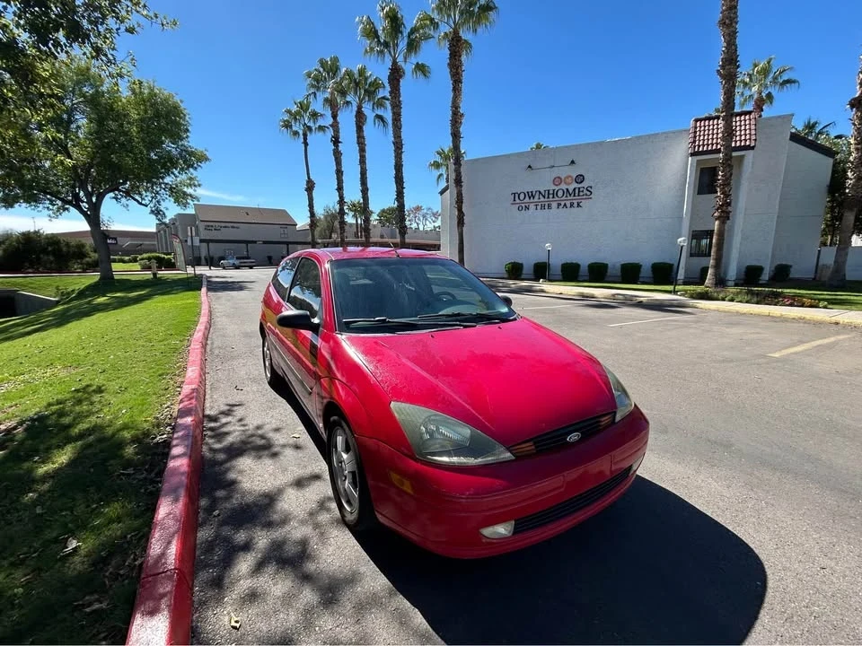 2004 Ford Focus 1st Gen - Image 9 of 12