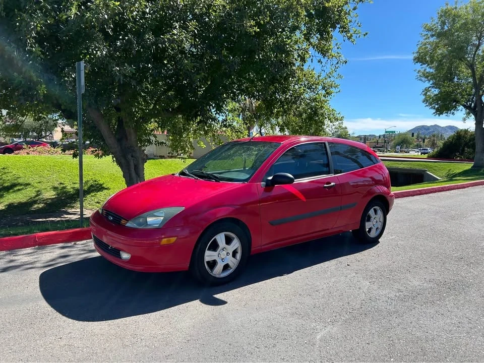2004 Ford Focus 1st Gen - Image 2 of 12
