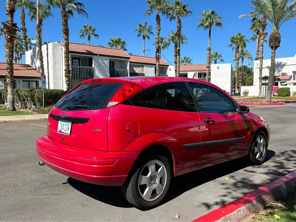 2004 Ford Focus 1st Gen - Image 5 of 12