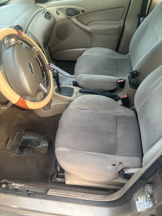2004 Ford Focus 1st Gen - Image 5 of 6
