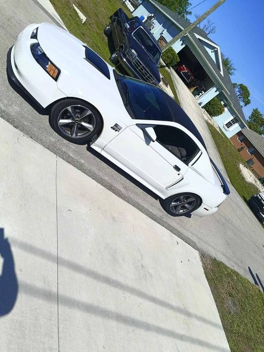 2004 Ford GT 1st Gen - Image 2 of 5