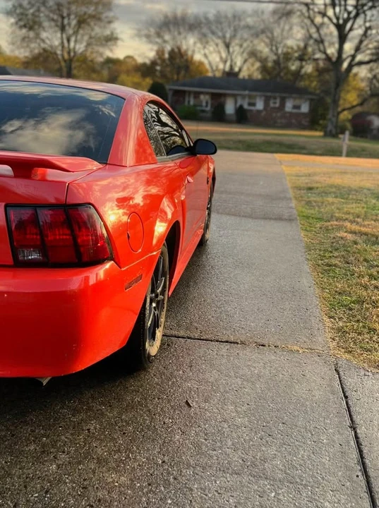 2004 Ford SN95 Mustang - Image 2 of 2