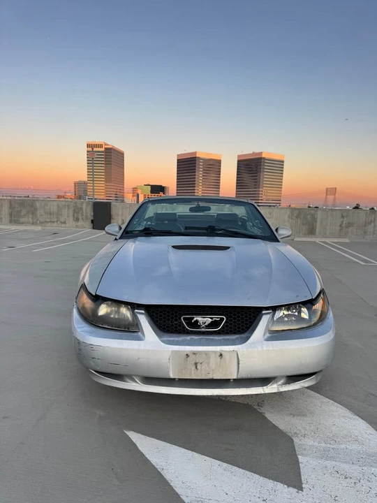 2004 Ford SN95 Mustang - Image 13 of 16