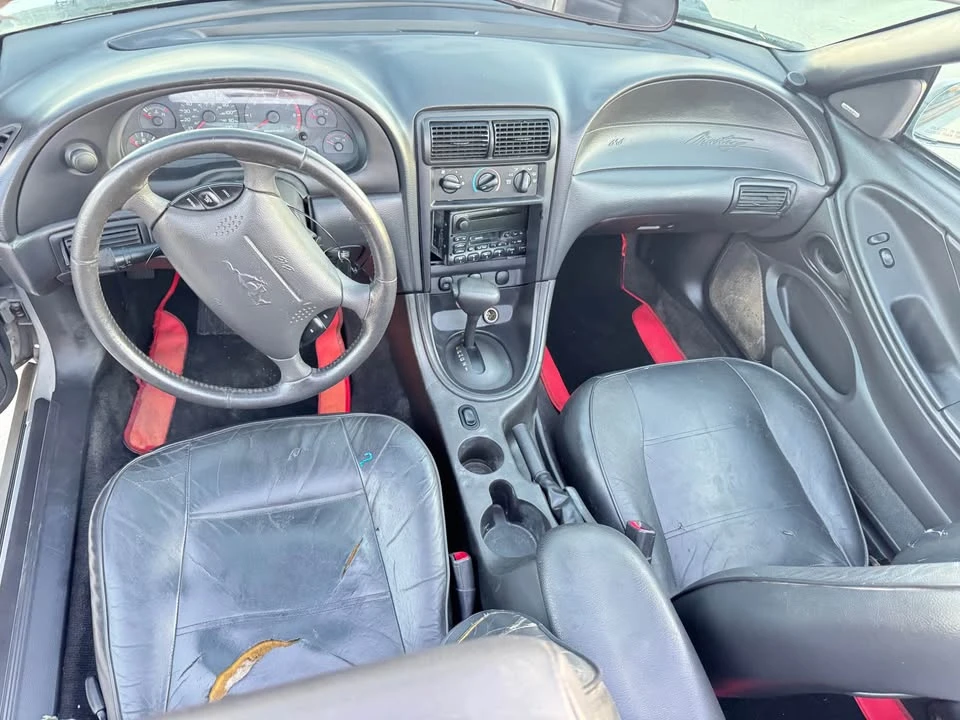 2004 Ford SN95 Mustang - Image 9 of 16
