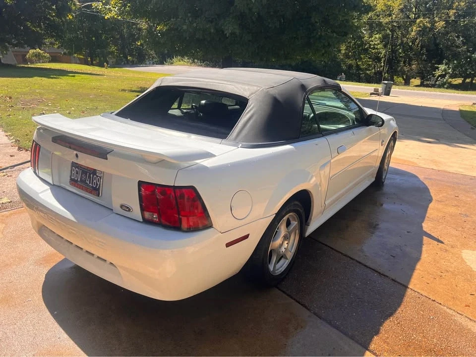 2004 Ford SN95 Mustang - Image 5 of 11
