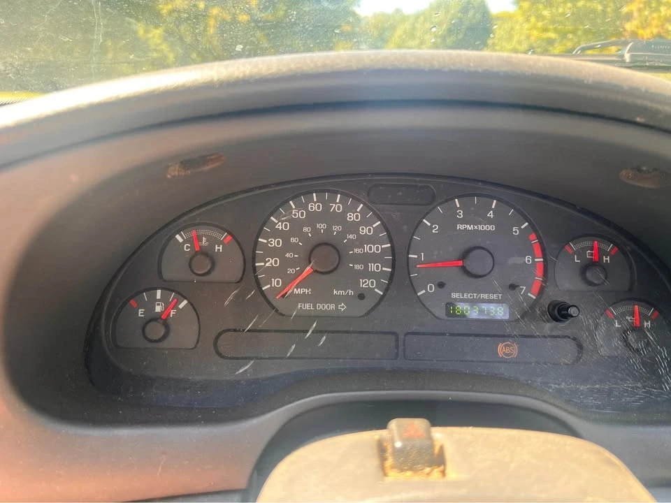 2004 Ford SN95 Mustang - Image 9 of 11