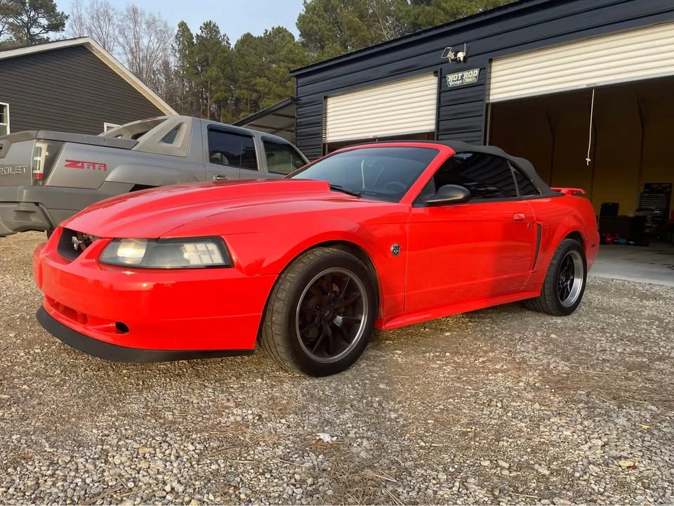 2004 Ford SN95 Mustang - Image 2 of 3