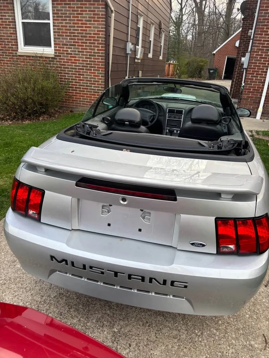 2004 Ford SN95 Mustang - Image 3 of 12