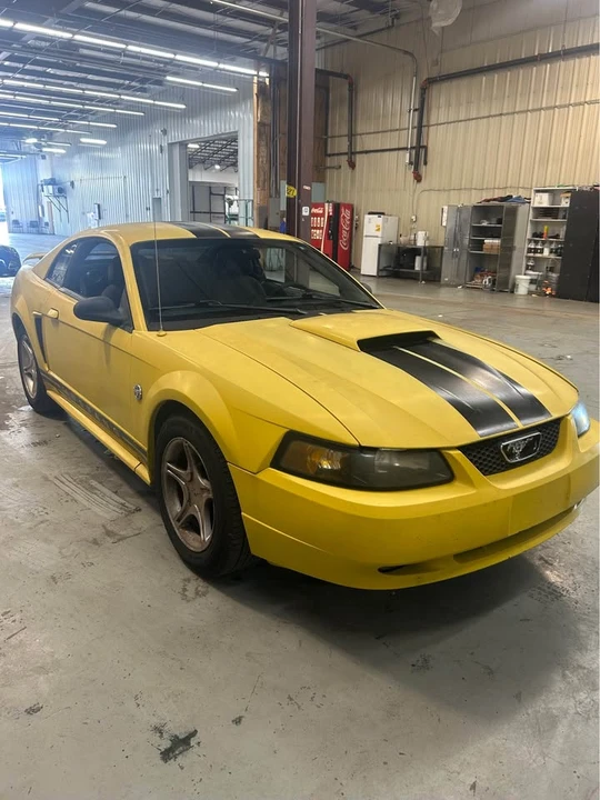 2004 Ford SN95 Mustang - Image 6 of 12