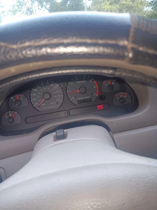 2004 Ford SN95 Mustang - Image 6 of 8