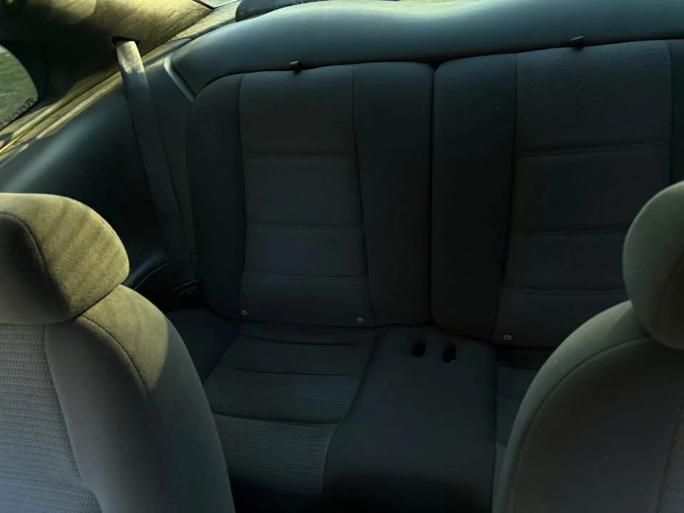 2004 Ford SN95 Mustang - Image 11 of 12