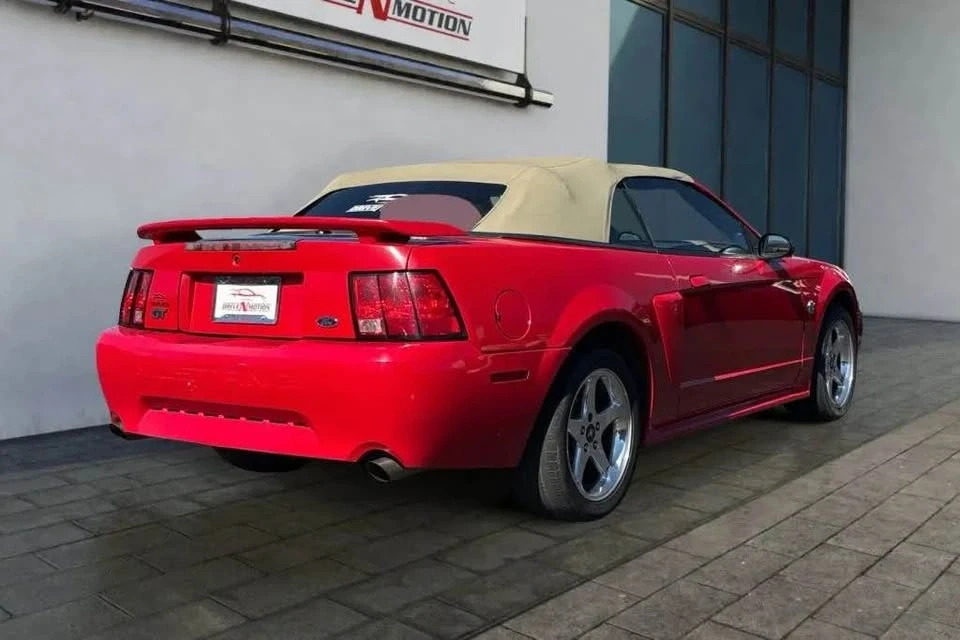 2004 Ford SN95 Mustang - Image 5 of 17