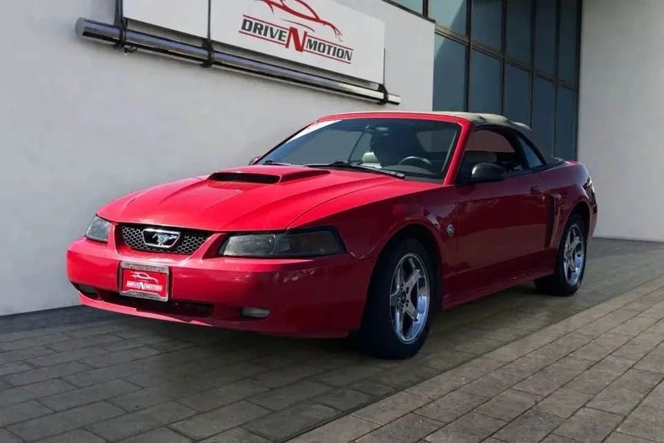 2004 Ford SN95 Mustang - Image 2 of 17