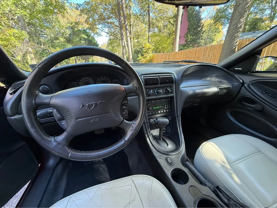 2004 Ford SN95 Mustang - Image 8 of 15