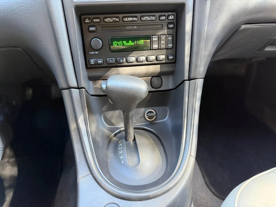 2004 Ford SN95 Mustang - Image 13 of 15