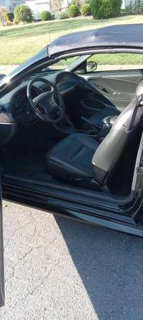 2004 Ford SN95 Mustang - Image 8 of 12