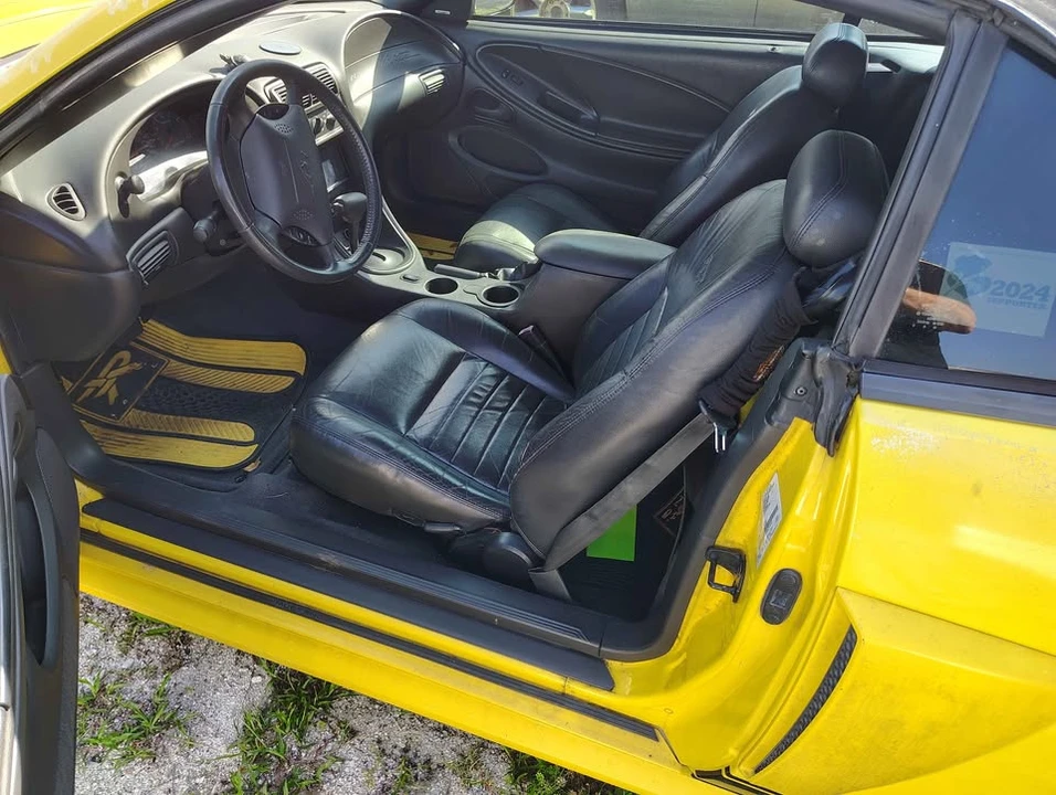 2004 Ford SN95 Mustang - Image 7 of 7