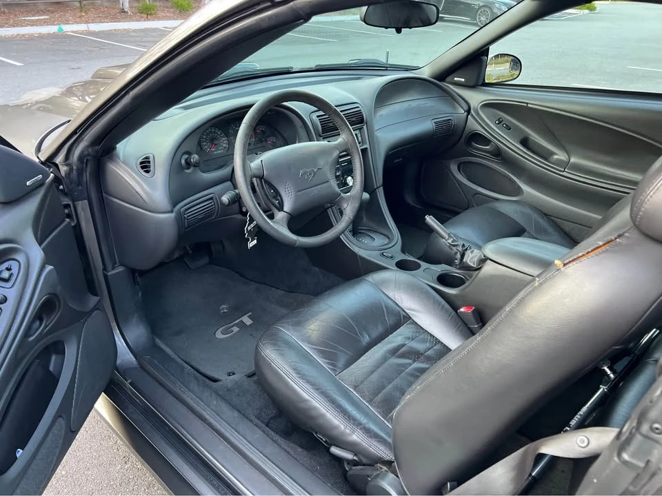 2004 Ford SN95 Mustang - Image 7 of 16
