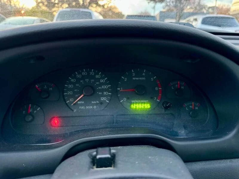 2004 Ford SN95 Mustang - Image 13 of 14