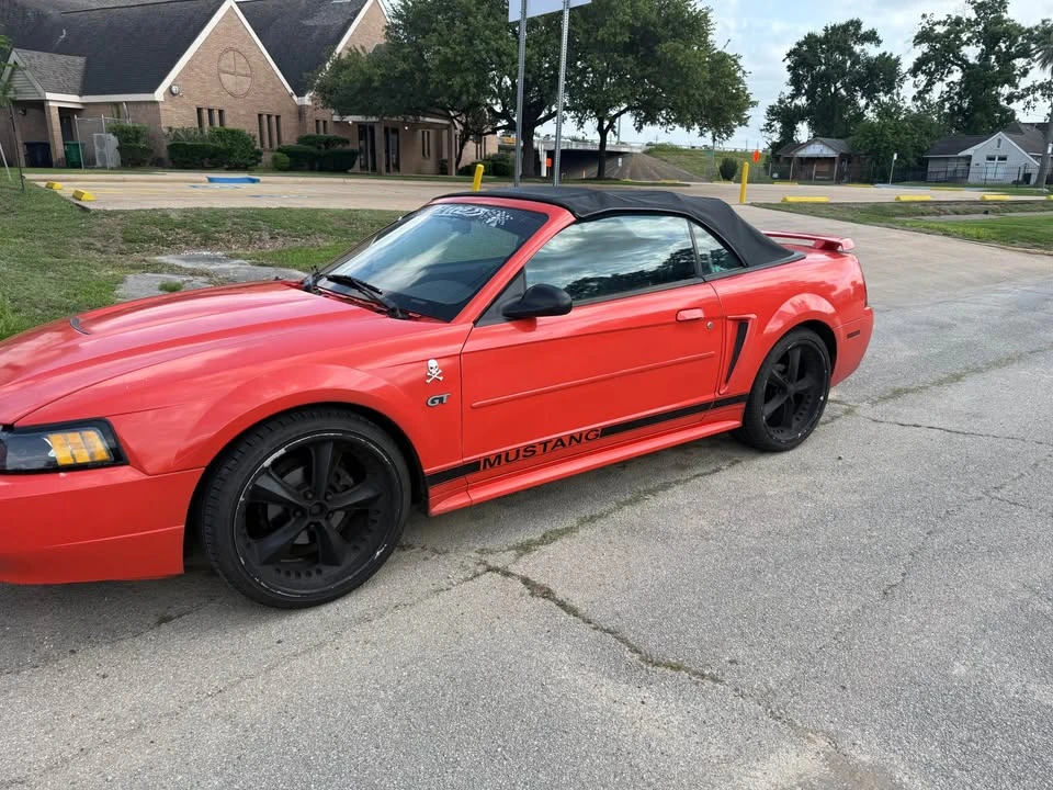 2004 Ford SN95 Mustang - Image 3 of 3