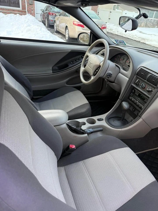 2004 Ford SN95 Mustang - Image 5 of 8