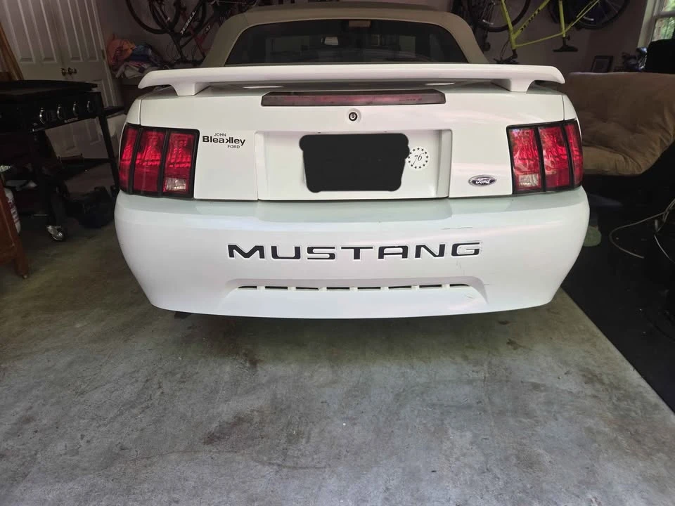 2004 Ford SN95 Mustang - Image 7 of 9