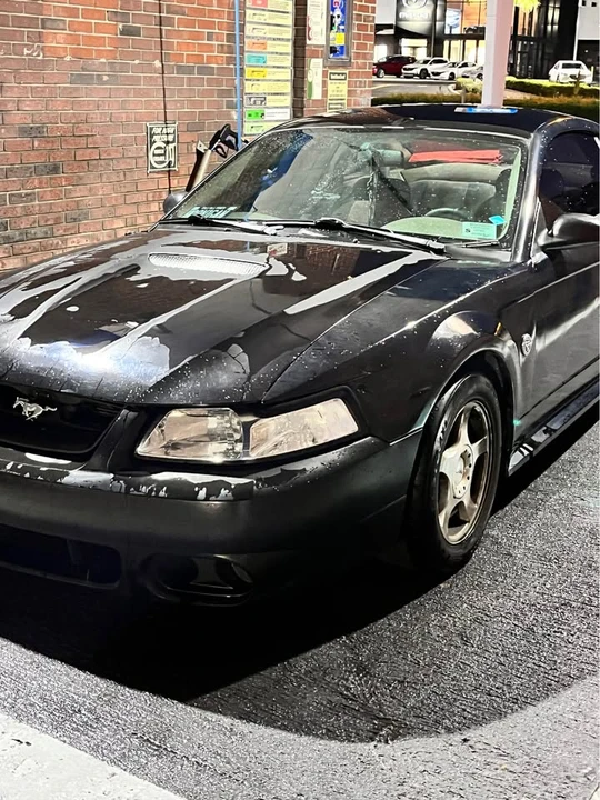 2004 Ford SN95 Mustang - Image 2 of 4