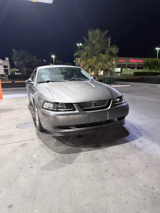 2004 Ford SN95 Mustang - Image 2 of 4