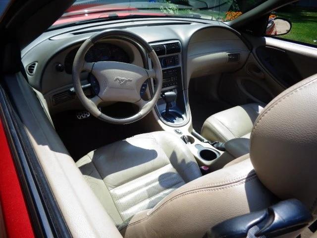 2004 Ford SN95 Mustang - Image 6 of 10