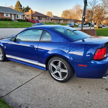 2004 Ford Mustang GT