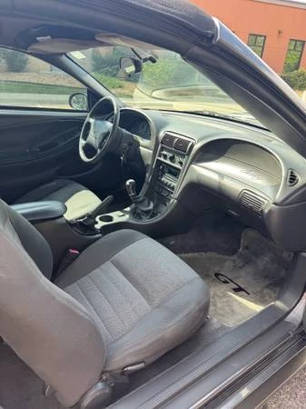 2004 Ford SN95 Mustang - Image 13 of 16