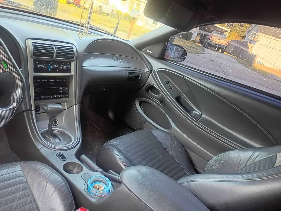 2004 Ford SN95 Mustang - Image 8 of 9
